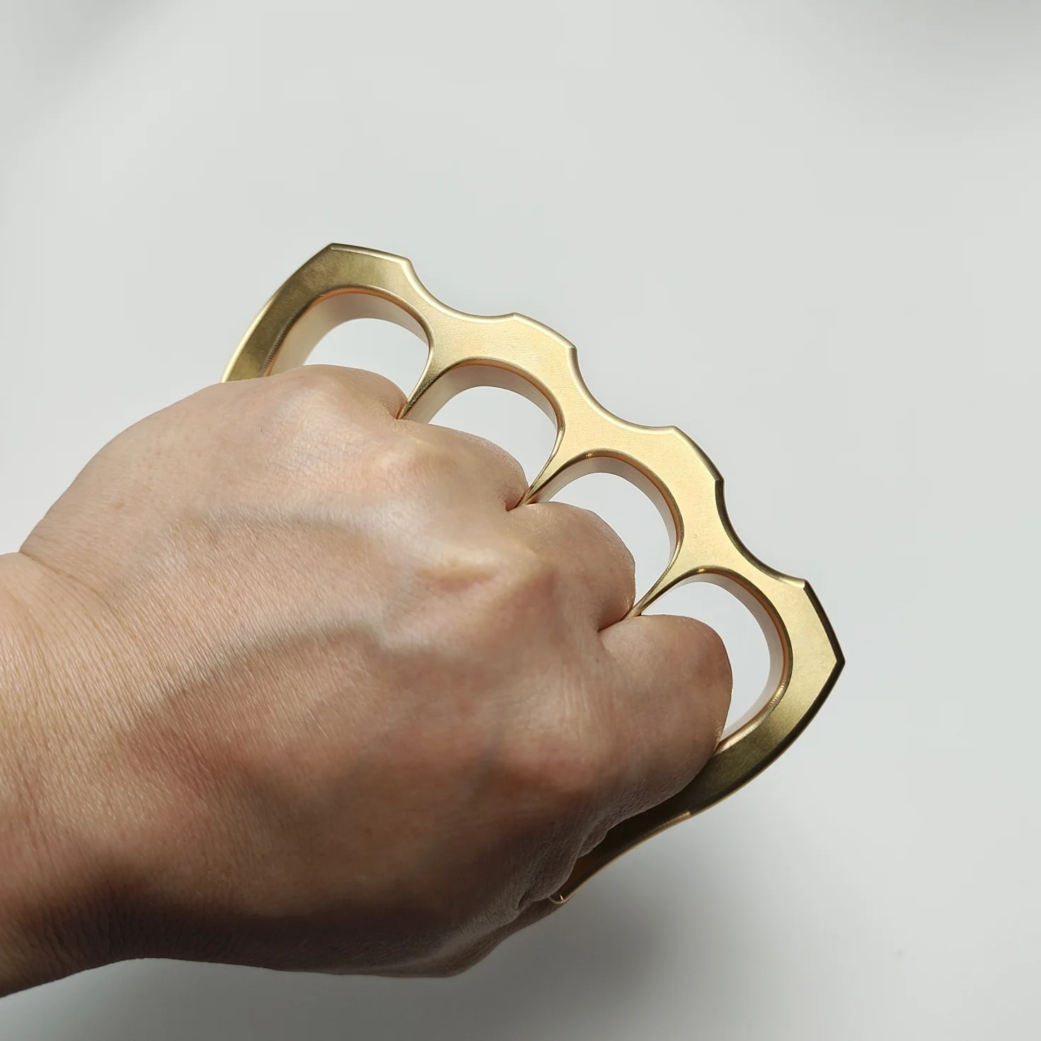 Solid Pure Brass Sturdy Knuckle Duster Self-defense Broken Windows Outside Boxing Grappling Fighting Protective Gear - Image 4